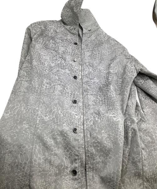 TORNADO MART（トルネードマート）TORNADO MART (トルネードマート) 長袖シャツ　パイソン柄 グレー サイズ:Mの古着・服飾アイテム