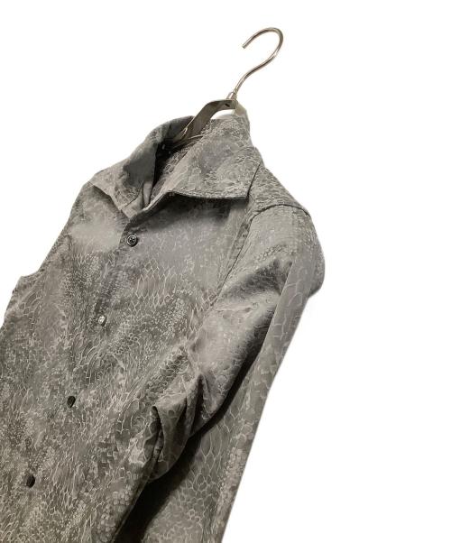 TORNADO MART（トルネードマート）TORNADO MART (トルネードマート) 長袖シャツ　パイソン柄 グレー サイズ:Mの古着・服飾アイテム