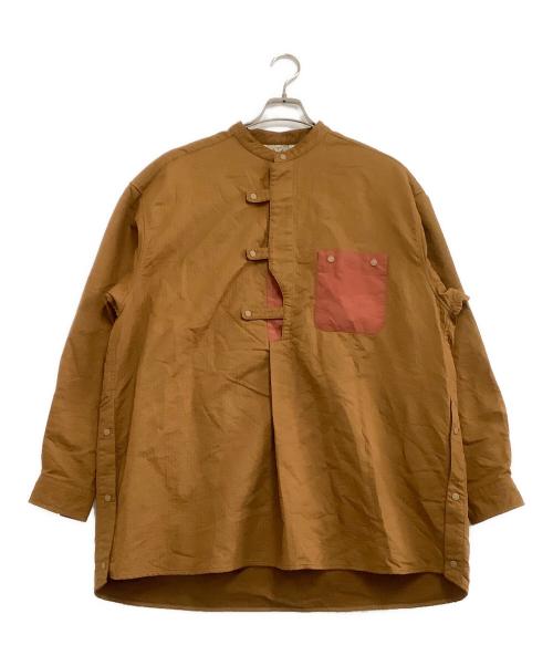 WHITE MOUNTAINEERING（ホワイトマウンテ二アニング）WHITE MOUNTAINEERING (ホワイトマウンテ二アニング) 長袖シャツ　	スモックシャツ SMOCK SHIRT ブラウン サイズ:2の古着・服飾アイテム