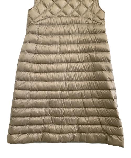 MaxMara（マックスマーラ）MaxMara (マックスマーラ) ノースリーブダウンコート ベージュ サイズ:38の古着・服飾アイテム