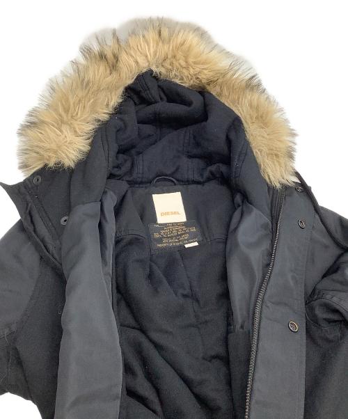 DIESEL（ディーゼル）DIESEL (ディーゼル) フェイクファーミリタリーコート ブラック サイズ:Sの古着・服飾アイテム