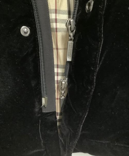 BURBERRY BLACK LABEL（バーバリーブラックレーベル）BURBERRY BLACK LABEL (バーバリーブラックレーベル) ラビットファー付きベロアダウンジャケット ブラック サイズ:Mの古着・服飾アイテム