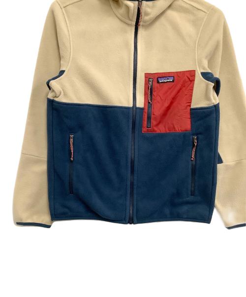 Patagonia（パタゴニア）Patagonia (パタゴニア) マイクロディニーフーディー ベージュ サイズ:Sの古着・服飾アイテム