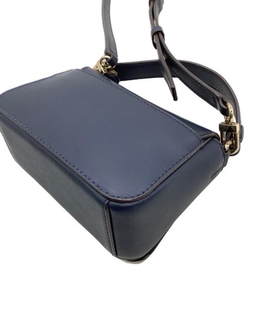 TORY BURCH（トリーバーチ）TORY BURCH (トリーバーチ) ショルダーミニバッグ LILIYM MICRO SATCHEL ネイビーの古着・服飾アイテム