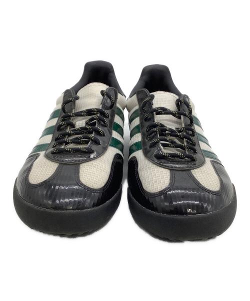adidas（アディダス）adidas (アディダス) Blondey McCoy (ブロンディ・マッコイ) スニーカーAB Gazelle Indoor Noble Green ベージュ×ブラック サイズ:27の古着・服飾アイテム