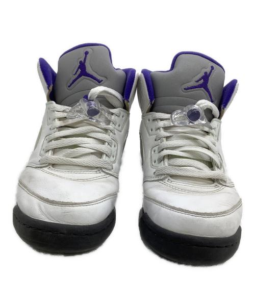 NIKE（ナイキ）NIKE (ナイキ) スニーカー ホワイト×パープル サイズ:24.5の古着・服飾アイテム