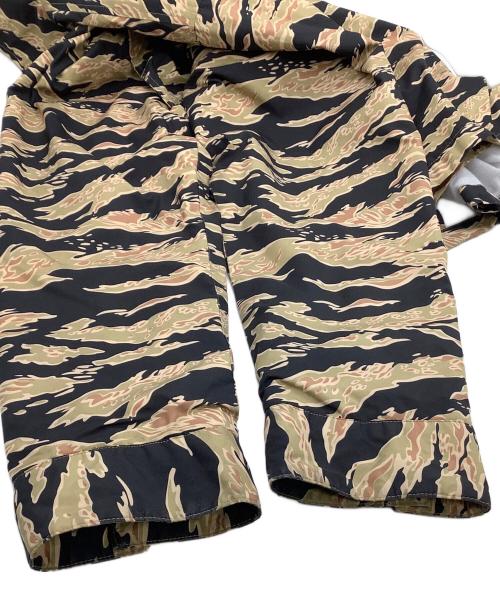 stussy（ステューシー）stussy (ステューシー) コーチジャケット　タイガーカモ ベージュ×ブラック サイズ:Mの古着・服飾アイテム