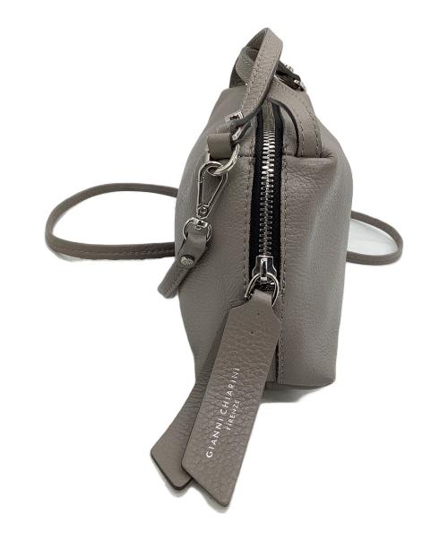 GIANNI CHIARINI（ジャンニ キアリーニ）GIANNI CHIARINI (ジャンニ キアリーニ) ショルダーバッグ アリファS ベージュの古着・服飾アイテム