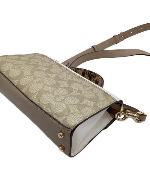 COACH（コーチ）COACH (コーチ) ショルダーバッグ シグネチャー クレオパイソン柄 ベージュの古着・服飾アイテム