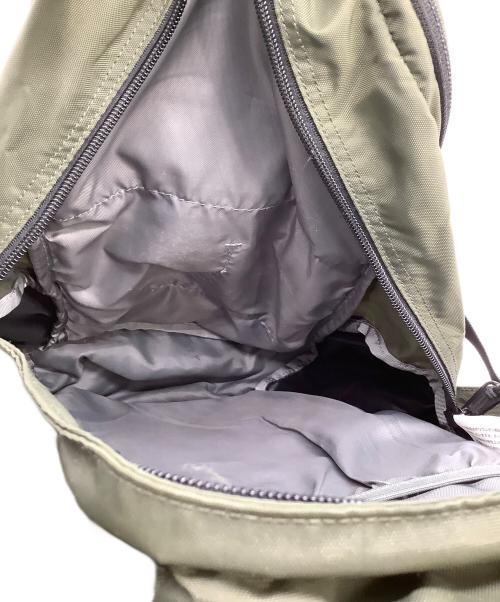 THE NORTH FACE（ザ ノース フェイス）THE NORTH FACE (ザ ノース フェイス) リュック カーキ×ブラックの古着・服飾アイテム