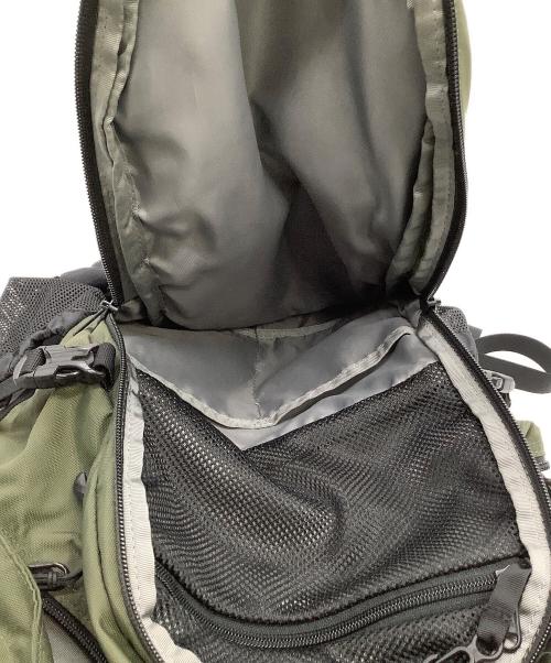 THE NORTH FACE（ザ ノース フェイス）THE NORTH FACE (ザ ノース フェイス) リュック カーキ×ブラックの古着・服飾アイテム
