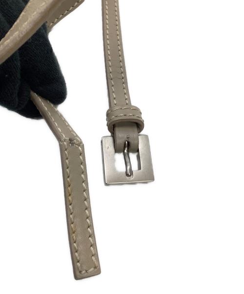 FENDI（フェンディ）FENDI (フェンディ) ショルダーバッグ ズッキーノ マンマバケット ベージュの古着・服飾アイテム