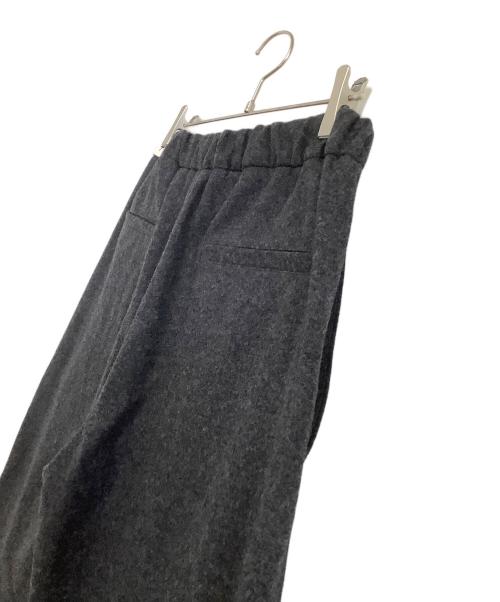 JIL SANDER+（ジルサンダープラス）JIL SANDER+ (ジルサンダープラス) ウールワイドスラックス　24AWモデル グレー サイズ:46の古着・服飾アイテム