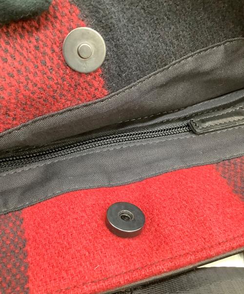 BURBERRY BLACK LABEL（バーバリーブラックレーベル）BURBERRY BLACK LABEL (バーバリーブラックレーベル) トートバッグ レッド×ブラックの古着・服飾アイテム