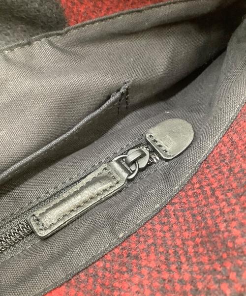 BURBERRY BLACK LABEL（バーバリーブラックレーベル）BURBERRY BLACK LABEL (バーバリーブラックレーベル) トートバッグ レッド×ブラックの古着・服飾アイテム