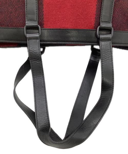 BURBERRY BLACK LABEL（バーバリーブラックレーベル）BURBERRY BLACK LABEL (バーバリーブラックレーベル) トートバッグ レッド×ブラックの古着・服飾アイテム
