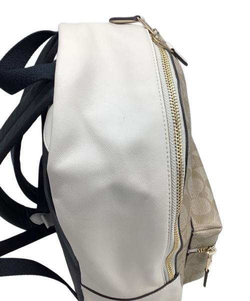 COACH（コーチ）COACH (コーチ) リュック　シグネチャー ベージュの古着・服飾アイテム