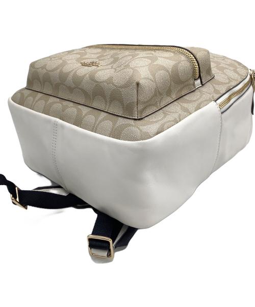 COACH（コーチ）COACH (コーチ) リュック　シグネチャー ベージュの古着・服飾アイテム