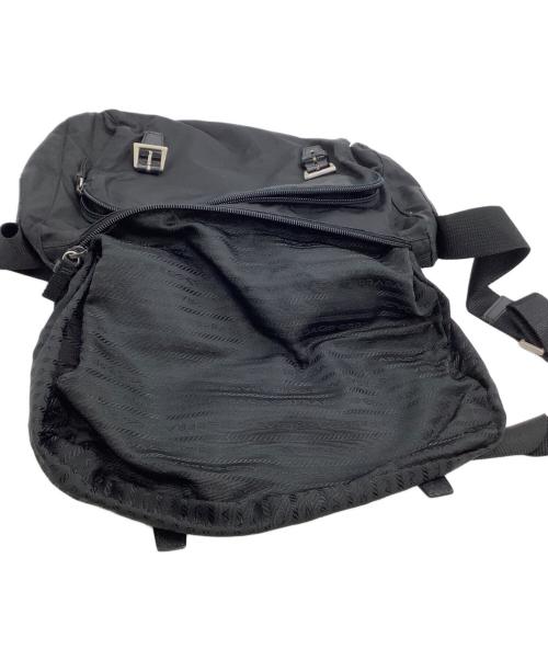 PRADA（プラダ）PRADA (プラダ) ナイロンショルダーバッグ ブラックの古着・服飾アイテム