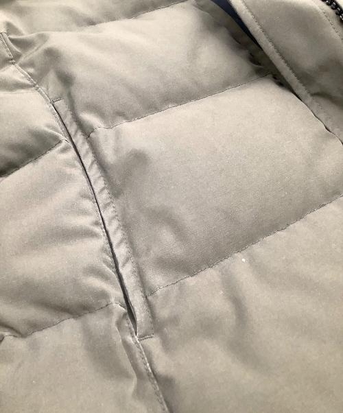 CANADA GOOSE（カナダグース）CANADA GOOSE (カナダグース) BELLEVILLE PARKA カーキ サイズ:Sの古着・服飾アイテム