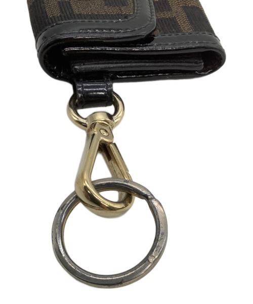 FENDI（フェンディ）FENDI (フェンディ) コインケース ズッカ ブラウンの古着・服飾アイテム