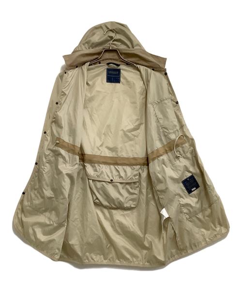 LAVENHAM（ラベンハム）LAVENHAM (ラベンハム) ポリエステルコート　NEW ASSHINGTON ミディアム コート カーキ サイズ:Mの古着・服飾アイテム