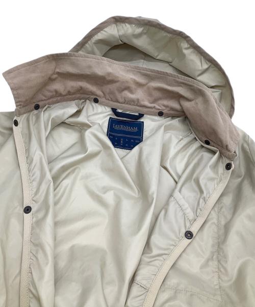 LAVENHAM（ラベンハム）LAVENHAM (ラベンハム) ポリエステルコート　NEW ASSHINGTON ミディアム コート カーキ サイズ:Mの古着・服飾アイテム