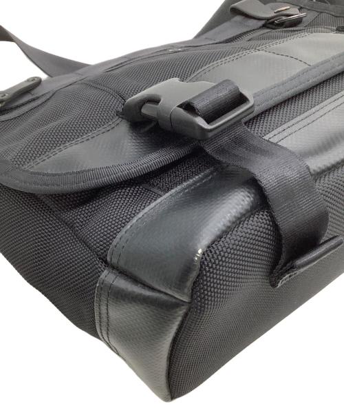 PORTER（ポーター）PORTER (ポーター) メッセンジャーバッグ HEAT ブラックの古着・服飾アイテム