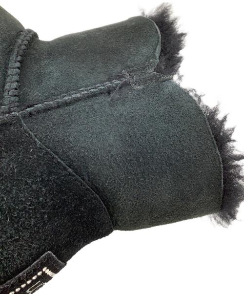 UGG（アグ）UGG (アグ) ムートンブーツ　MINI BAILEY BUTTON BLING ブラック サイズ:23の古着・服飾アイテム