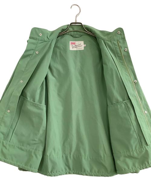 Traditional Weatherwear（トラディショナルウェザーウェア）Traditional Weatherwear (トラディショナルウェザーウェア) フーデットブルゾン グリーン サイズ:34の古着・服飾アイテム