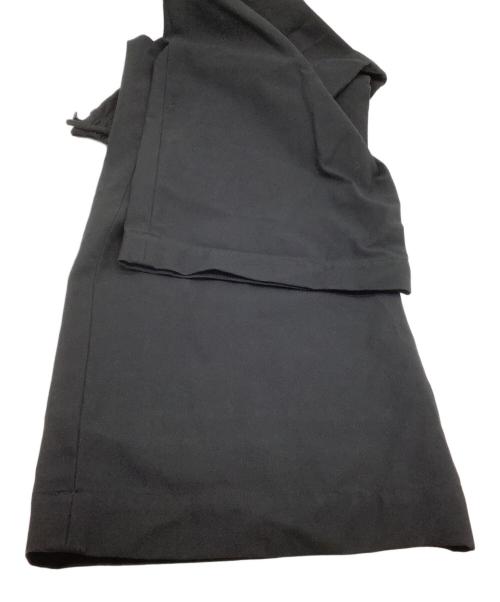 MARKAWARE（マーカウェア）MARKAWARE (マーカウェア) スラックス　TRIPLE PLEATED WIDE TROUSERS ブラック サイズ:1の古着・服飾アイテム