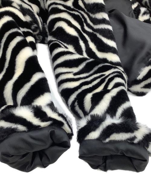 Hysteric Glamour（ヒステリックグラマー）Hysteric Glamour (ヒステリックグラマー) フェイクファージャケット　ゼブラ柄 ブラック×ホワイト サイズ:Mの古着・服飾アイテム