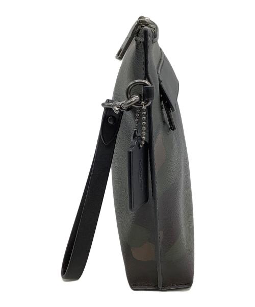 COACH（コーチ）COACH (コーチ) クラッチバッグ カモフラージュ柄 カーキの古着・服飾アイテム