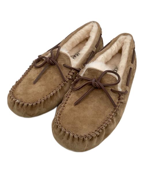 UGG（アグ）UGG (アグ) モカシンシューズ Dakota ブラウン サイズ:24 未使用品の古着・服飾アイテム
