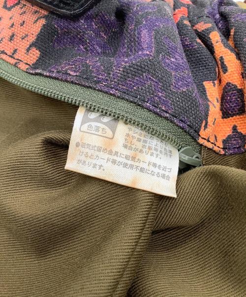 Vivienne Westwood（ヴィヴィアンウエストウッド）Vivienne Westwood (ヴィヴィアンウエストウッド) ハンドバッグ エスニック柄 オレンジ×パープルの古着・服飾アイテム