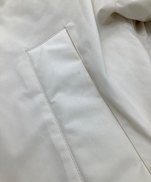 Spick and Span（スピックアンドスパン）Spick and Span (スピックアンドスパン) 撥水フーデッドダウンハーフコート アイボリー サイズ:36の古着・服飾アイテム