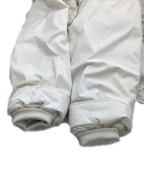 Spick and Span（スピックアンドスパン）Spick and Span (スピックアンドスパン) 撥水フーデッドダウンハーフコート アイボリー サイズ:36の古着・服飾アイテム