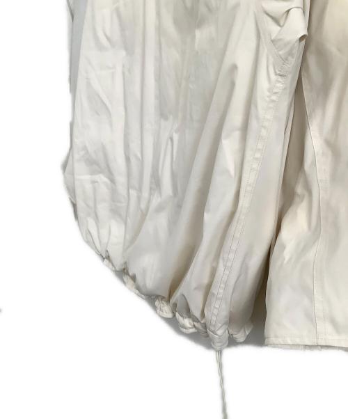 Spick and Span（スピックアンドスパン）Spick and Span (スピックアンドスパン) 撥水フーデッドダウンハーフコート アイボリー サイズ:36の古着・服飾アイテム