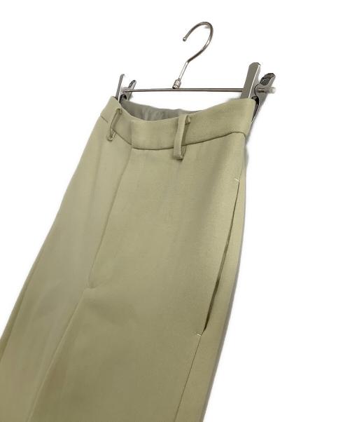 AURALEE（オーラリー）AURALEE (オーラリー) ウールパンツ　LIGHT MELTON SLACKS　24AW 黄緑 未使用品の古着・服飾アイテム