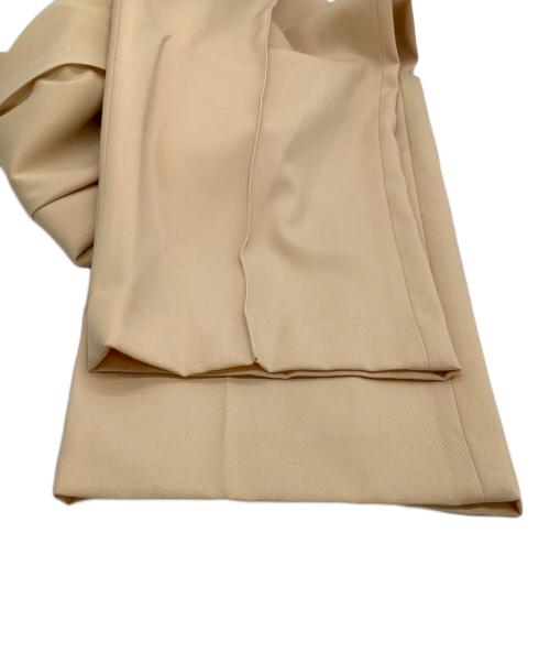 AURALEE（オーラリー）AURALEE (オーラリー) スラックス　LIGHT WOOL MAX GABARDINE SLACKS ベージュ サイズ:2 未使用品の古着・服飾アイテム