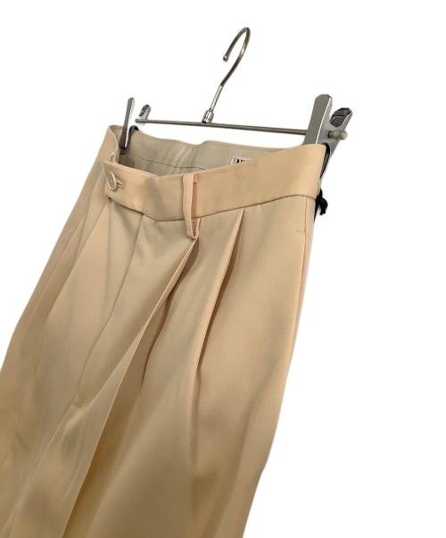 AURALEE（オーラリー）AURALEE (オーラリー) スラックス　LIGHT WOOL MAX GABARDINE SLACKS ベージュ サイズ:2 未使用品の古着・服飾アイテム