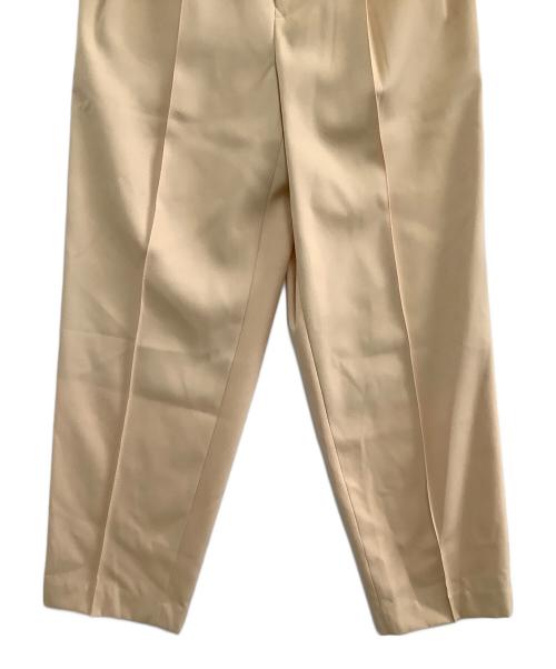 AURALEE（オーラリー）AURALEE (オーラリー) スラックス　LIGHT WOOL MAX GABARDINE SLACKS ベージュ サイズ:2 未使用品の古着・服飾アイテム
