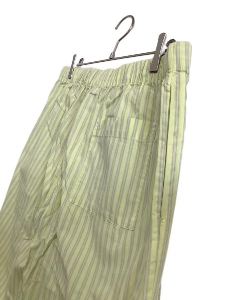 AURALEE（オーラリー）AURALEE (オーラリー) TEKLA (テクラ) パンツ　COTTON POPLIN ー PYJAMAS PANTS グリーングレー サイズ:XLの古着・服飾アイテム