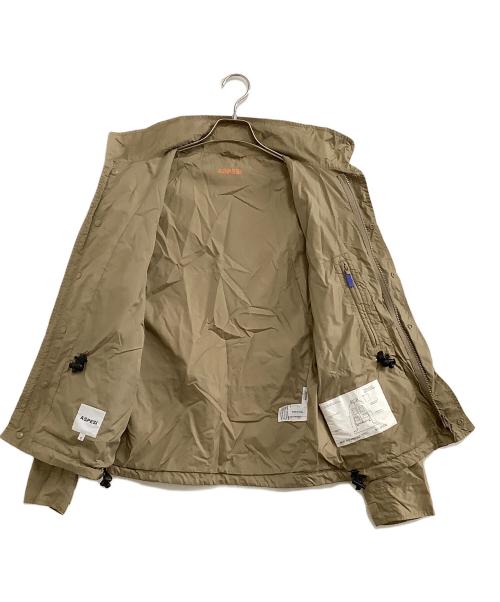 ASPESI（アスペジ）ASPESI (アスペジ) ナイロンジャケット ベージュ サイズ:Sの古着・服飾アイテム