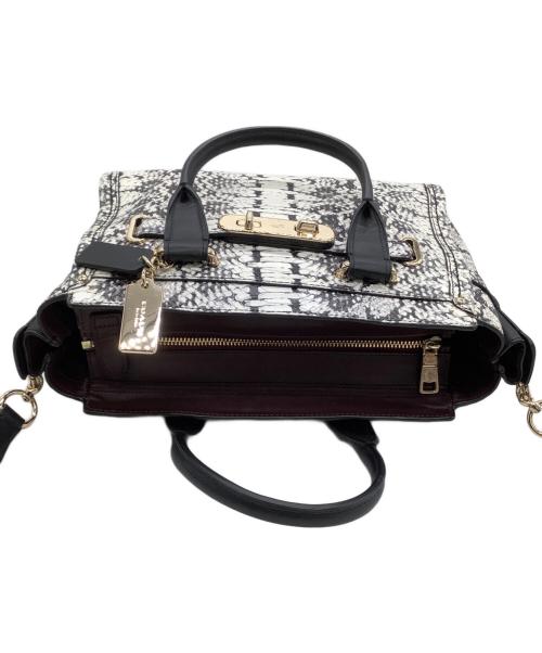 COACH（コーチ）COACH (コーチ) 2WAYバッグ スネークスキン柄 ホワイト×ブラックの古着・服飾アイテム