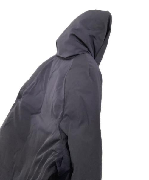 UNIQLO+J（ユニクロ プラスジェイ）UNIQLO+J (ユニクロ プラスジェイ) ハイブリッドダウンジャケット ネイビー サイズ:M 未使用品の古着・服飾アイテム