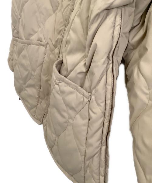 SHIPS any（シップスエニィ）SHIPS any (シップスエニィ) TAION (タイオン) ダウンボアリバーシブルジャケット ベージュ サイズ:free 未使用品の古着・服飾アイテム