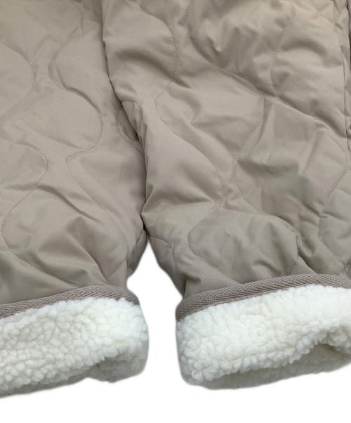 SHIPS any（シップスエニィ）SHIPS any (シップスエニィ) TAION (タイオン) ダウンボアリバーシブルジャケット ベージュ サイズ:free 未使用品の古着・服飾アイテム