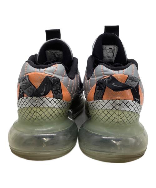 NIKE（ナイキ）NIKE (ナイキ) スニーカー メタリックシルバー サイズ:27.5の古着・服飾アイテム