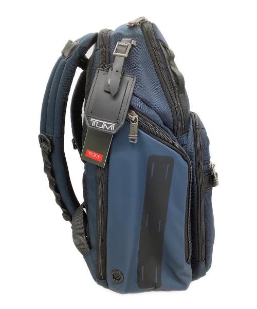 TUMI（トゥミ）TUMI (トゥミ) ダイナミックバックパック ネイビーの古着・服飾アイテム